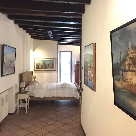Apartment Casa Al Teatro Verona